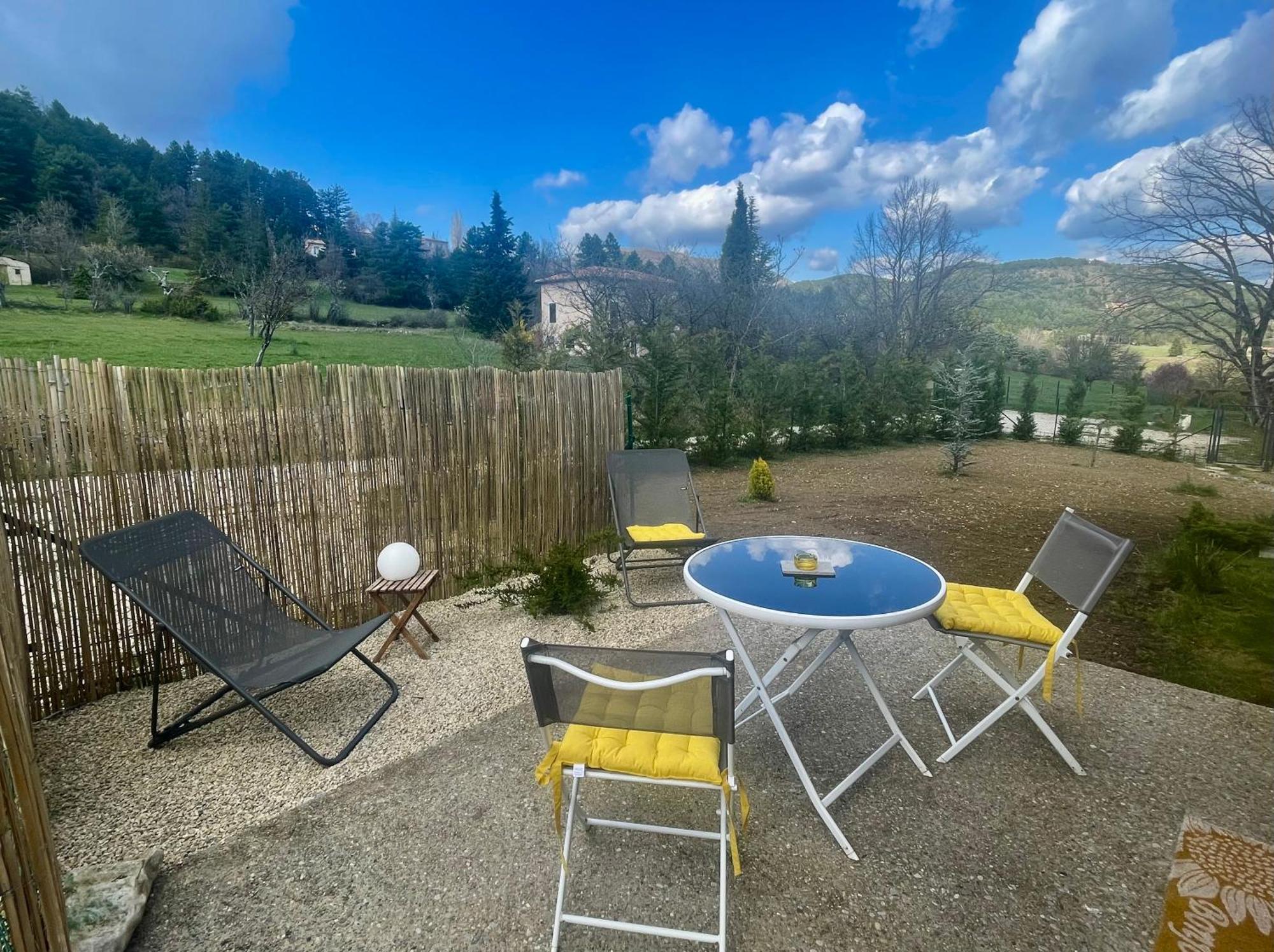 Gites Roc N' Vol Au Coeur Du Verdon La Palud-sur-Verdon Eksteriør bilde